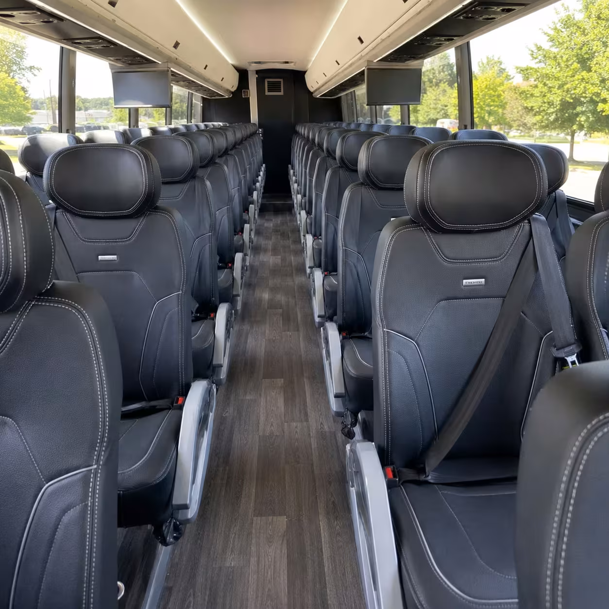 boston charter bus rentals to fenway park for red sox games